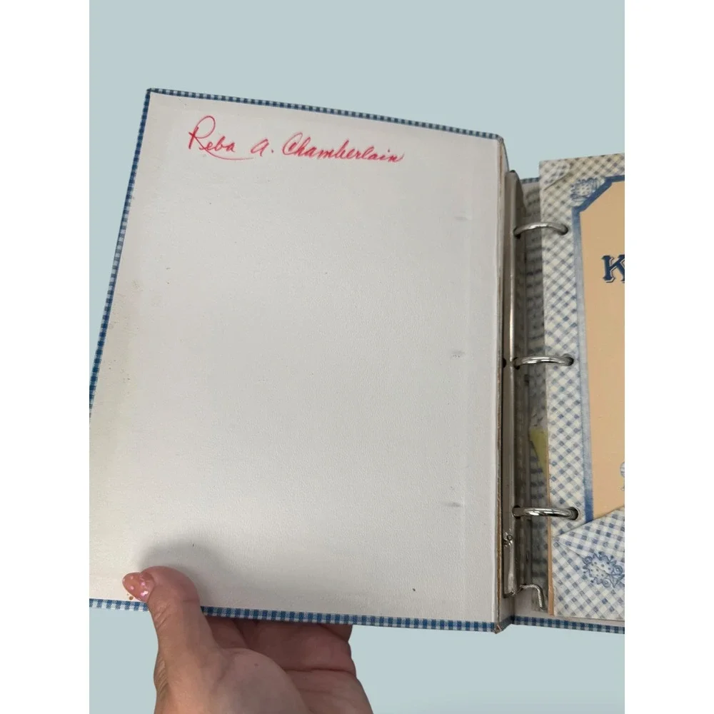 Vintage Keepsake Recipe Collection Cookbook Full of Handwritten Recipes